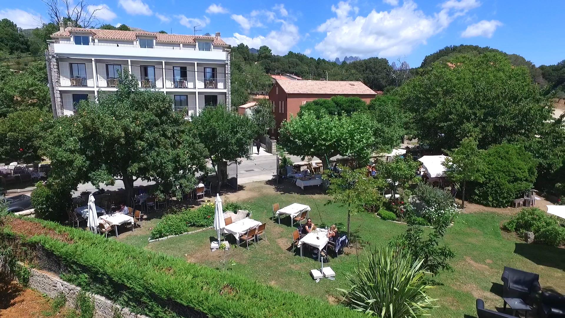 Sole E Monti Hotel Quenza Exterior photo